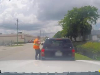 Roadside - stranded latina tonårs fucks lascivious mechanic