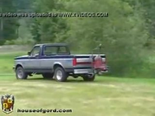 Auto truck qij makinë - më shumë video www.fetishraw.com